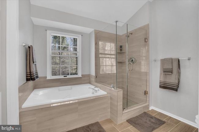 7523 Westmore Dr, Townhouse with 3 bedrooms, 4 bathrooms and null parking in SPRINGFIELD VA | Image 20
