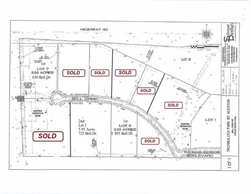 805 Bell Dr Sw, Cedar Rapids, IA, 52404-7402 | Card Image