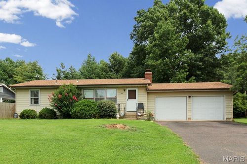 137 Christland Dr, Sullivan, MO, 63080-2350 | Card Image