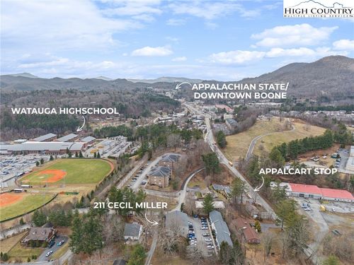 apt-10-211 Cecil Miller Rd, Boone, NC, 28607-5492 | Card Image