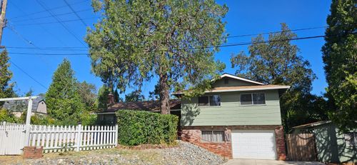 739 Fisher Drive, Auburn, CA, 95603 | Card Image