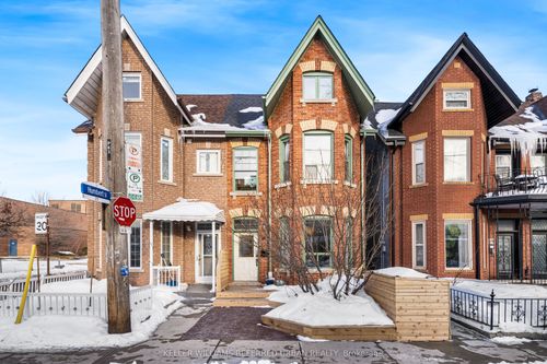 61 Fennings St, Toronto, ON, M6J3B9 | Card Image