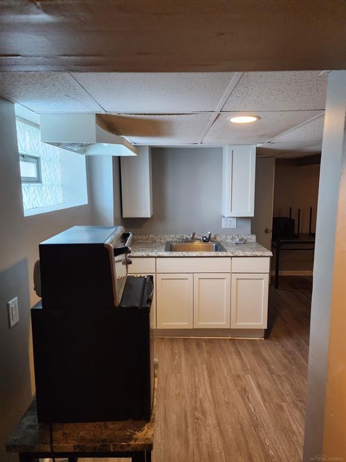 7543 Lozier Street, Warren, MI, 48091 | Card Image