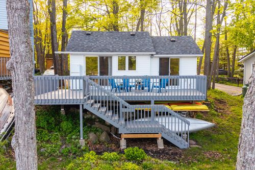 1051 Sanderson Rd, Washago, ON, L0K2B0 | Card Image