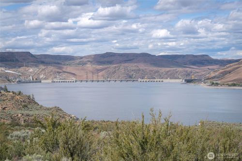 45850 Fdr Estates Dr N, Grand Coulee, WA, 99133-4001 | Card Image