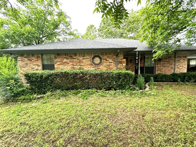 225 Jp Cave Rd, House other with 3 bedrooms, 2 bathrooms and null parking in Sherman TX | Image 14