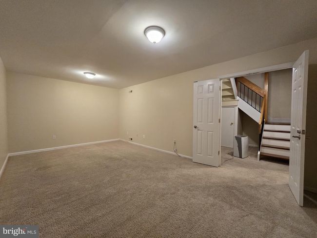 11721 Newbridge Ct, Townhouse with 4 bedrooms, 4 bathrooms and null parking in RESTON VA | Image 15