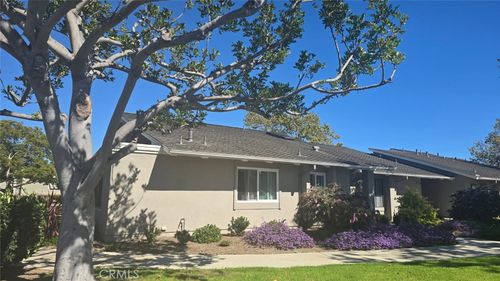 816d-8566 Trinity Cir, Huntington Beach, CA, 92646-5647 | Card Image