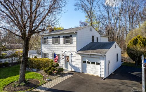 148 Lake Rd, Valley Cottage, NY, 10989-2470 | Card Image