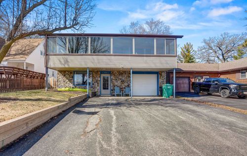 310 Mastodon Dr, Ingleside, IL, 60041-9360 | Card Image