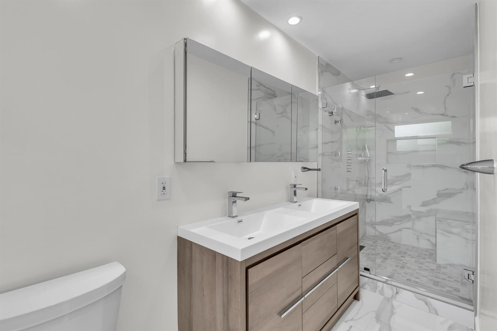 Residential in Hollywood 5