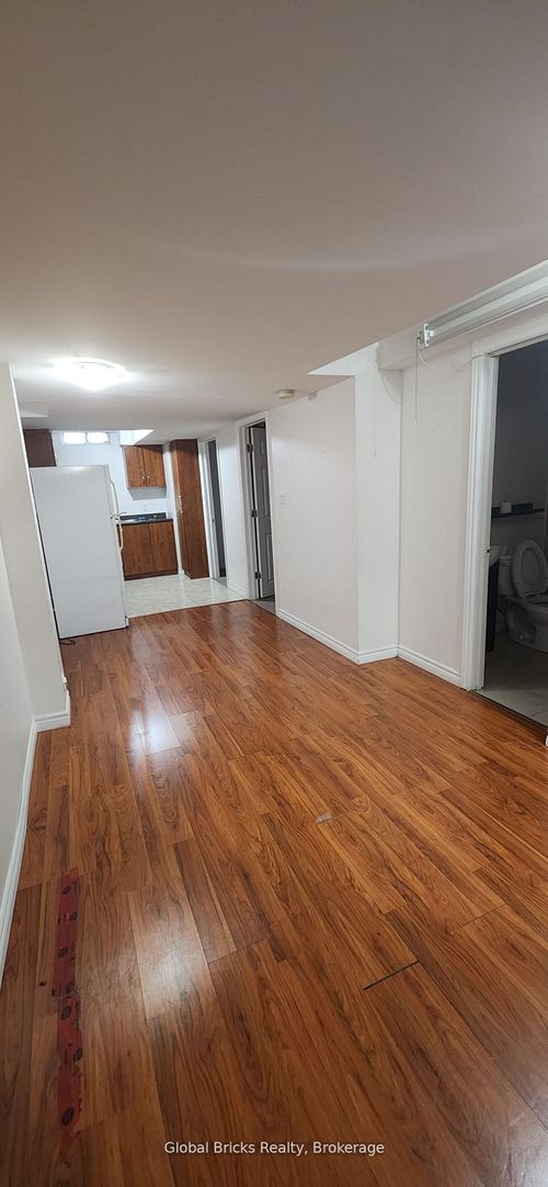 basement-4187 Goldenrod Cres, Mississauga, ON, L5V3C2 | Card Image