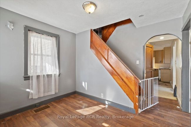 315 Mcnab St, House other with 3 bedrooms, 2 bathrooms and 1 parking in Walkerton ON | Image 7