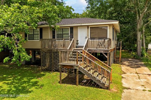 1210 11th St, Pascagoula, MS, 39567-7336 | Card Image