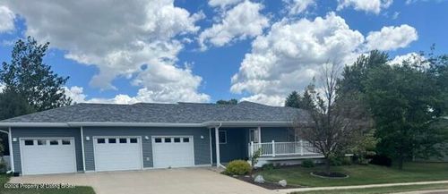 1638 3rd Ave E, Dickinson, ND, 58601-3323 | Card Image