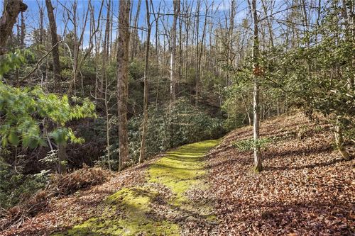 320 Holly Lane Lane, Walhalla, SC, 29691 | Card Image