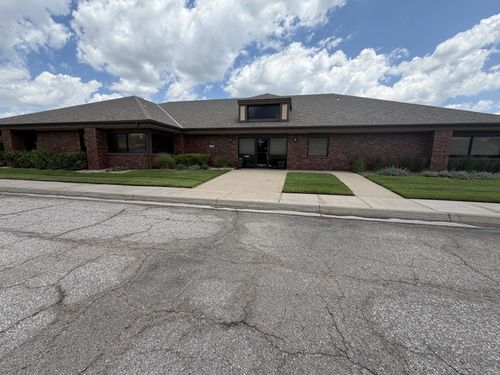 7570 W 21st St N, Wichita, KS, 67205 | Card Image