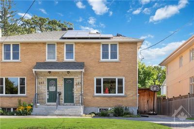 284 Selby Ave, Home with 3 bedrooms, 3 bathrooms and 5 parking in Ottawa ON | Image 2