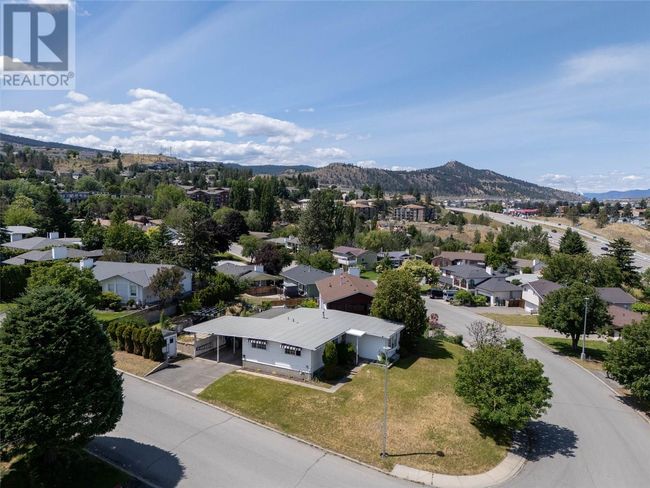 135 Whiteshield Cres, House other with 5 bedrooms, 3 bathrooms and null parking in Kamloops BC | Image 31