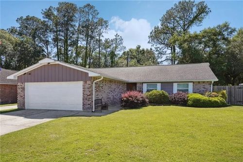 309 Timberlane Dr, Slidell, LA, 70458-1718 | Card Image