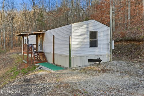 574 Peach Orchard Rd, Andersonville, TN, 37705-4031 | Card Image