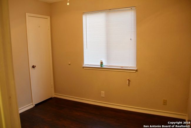 610 Meadow Gate, House other with 3 bedrooms, 2 bathrooms and null parking in Converse TX | Image 10