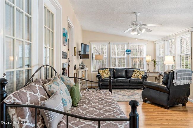 982 Myrtle Ct, House other with 3 bedrooms, 2 bathrooms and 2 parking in Carolina Shores NC | Image 24