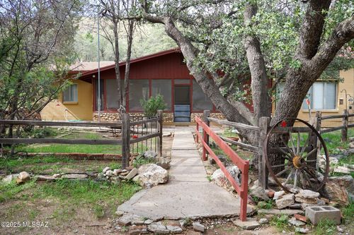 37 E Brown Canyon Rd, Hereford, AZ, 85615-9619 | Card Image