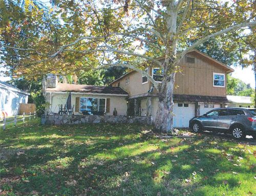 705 Shore Dr E, OLDSMAR, FL, 34677-4305 | Card Image