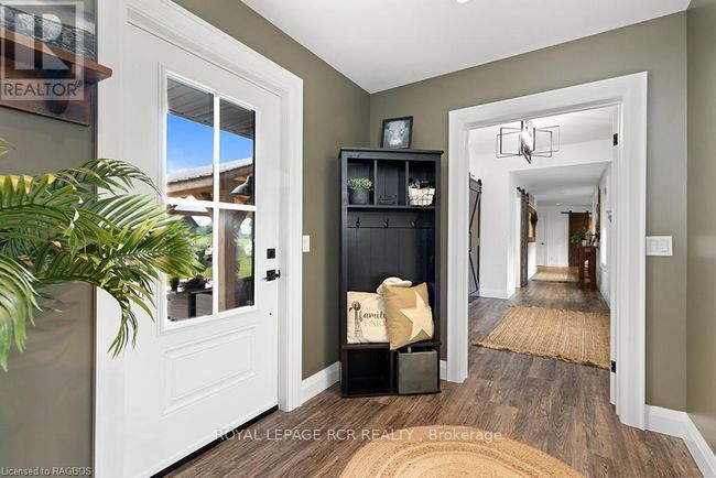 408082 Grey Road 4, House other with 3 bedrooms, 3 bathrooms and 13 parking in Maxwell ON | Image 7