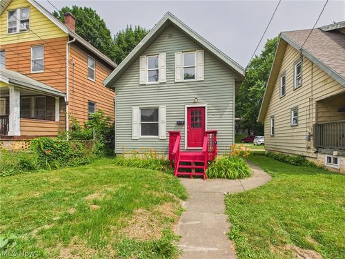 529 Gage St, Akron, OH, 44311-1807 | Card Image