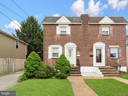 818 4th Ave, Prospect Park, PA, 19076-2405 | Card Image