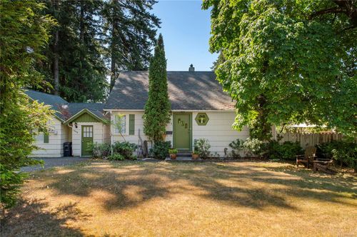 1963 Buena Vista Ave, Comox, BC, V9M1Y1 | Card Image