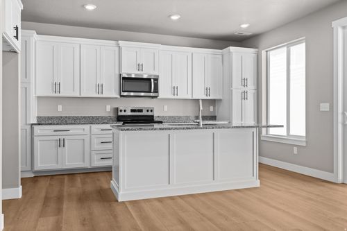 315-2848 S 4075 W, Roy, UT, 84067 | Card Image
