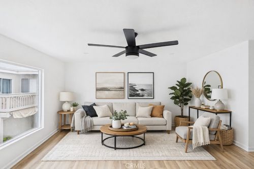 apt-2-6-16951 Hoskins Ln, Huntington Beach, CA, 92649-3923 | Card Image