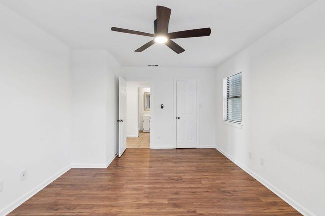 UNIT-12 - 1108 Hi Stirrup, Condo with 2 bedrooms, 2 bathrooms and 2 parking in Horseshoe Bay TX | Image 19