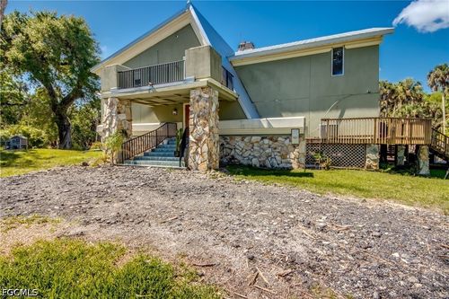 5121 Muddy Ln, FORT MYERS, FL, 33905-7418 | Card Image