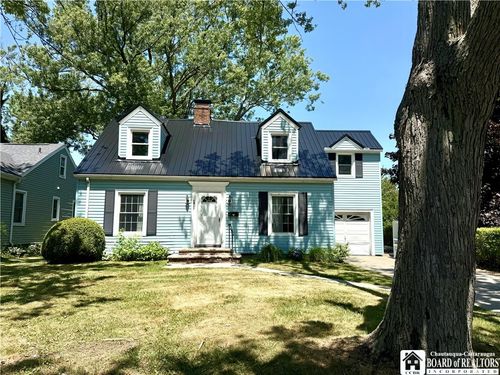 16 Taft Pl, Dunkirk, NY, 14048-2342 | Card Image