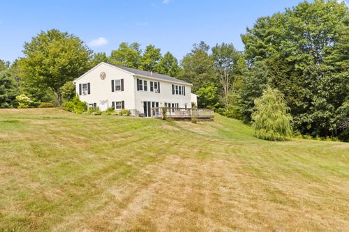40 Prout Road, Freeport, ME, 04032 | Card Image