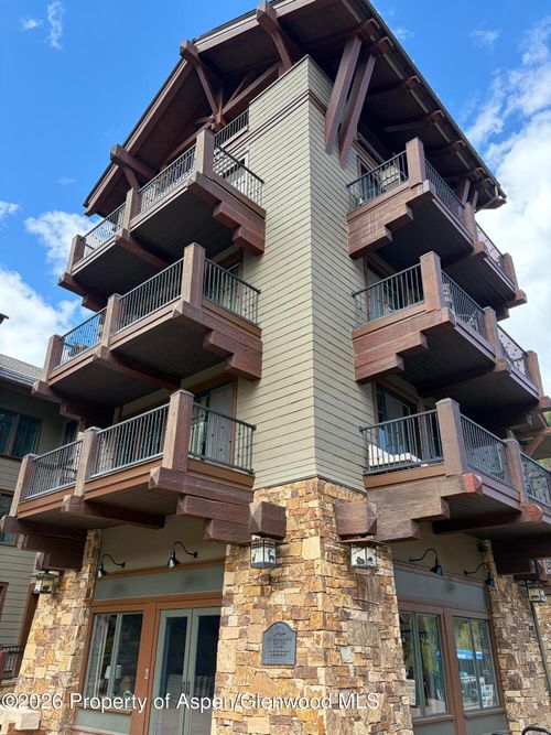 8310-9-39 Boomerang Rd, Aspen, CO, 81611-4308 | Card Image