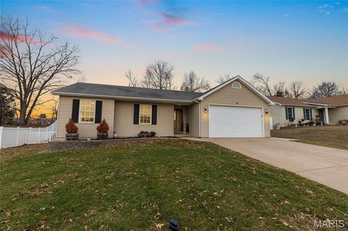233 Gobbler Dr, Troy, MO, 63379-2550 | Card Image