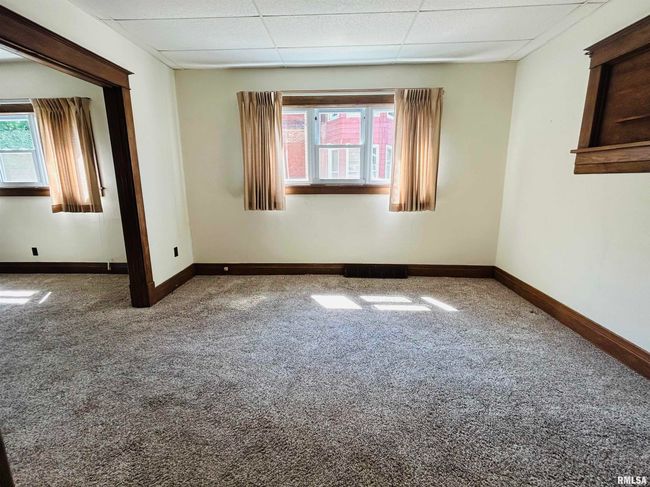 636 5 Th Ave S, House other with 3 bedrooms, 2 bathrooms and null parking in Clinton IA | Image 8