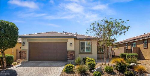 4211 Klarissa Ave, North Las Vegas, NV, 89084-4702 | Card Image