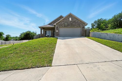 2901 Nw 18th St, Fort Worth, TX, 76106-4806 | Card Image