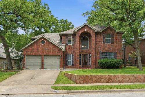 3528 Creekside Ct, Bedford, TX, 76021-4030 | Card Image