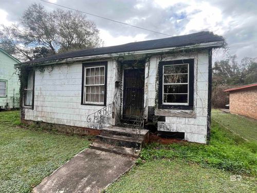 1955 Dr Martin Luther King Jr Avenue, Mobile, AL, 36617 | Card Image