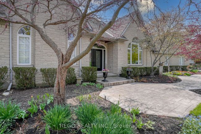 2191 Hidden Valley Cres, House other with 1 bedrooms, 4 bathrooms and 10 parking in Kitchener ON | Image 4