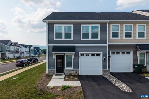 301 Ridgeline Dr, WAYNESBORO, VA, 22980 | Card Image