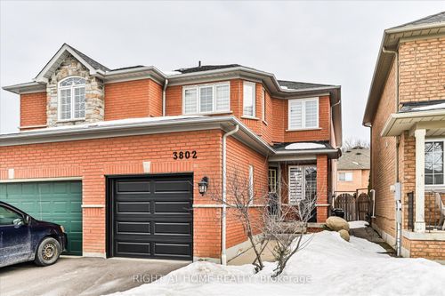 3802 Ridgepoint Way, Mississauga, ON, L5N7T8 | Card Image