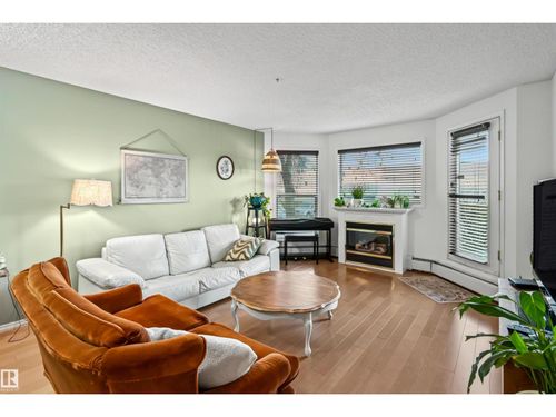 109-10511 42 Ave Nw, Edmonton, AB, T6J7G8 | Card Image